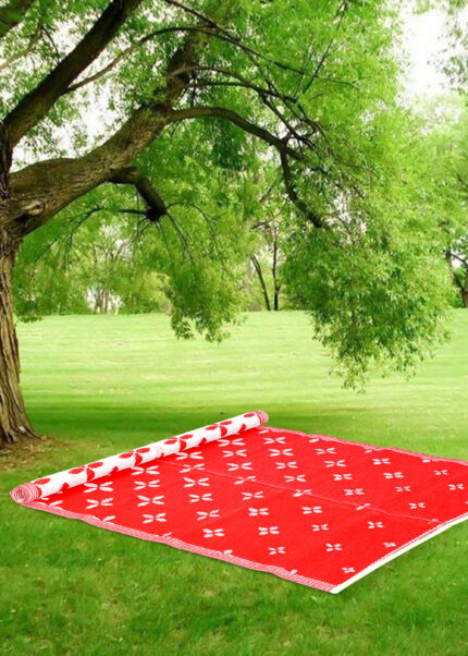 KINGBUY Red & White Star Pattern Plastic Chatai Mat 4 X 6 Feet | Foldable Rectangular Floor Sitting Chatai Mat for Home and Outdoor.